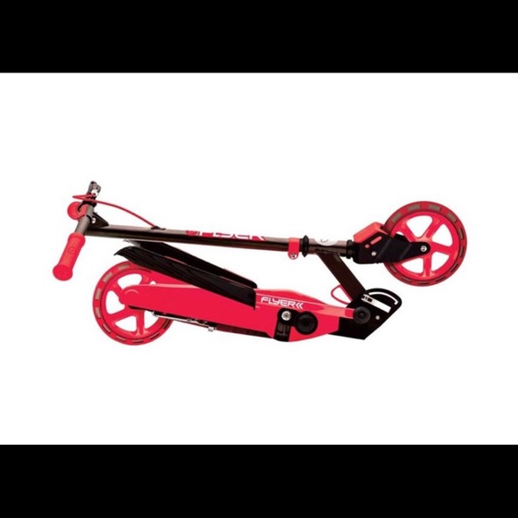 🛴Brand New Yvolution Youth Stepper Scooter🛴 - Picture 6 of 7